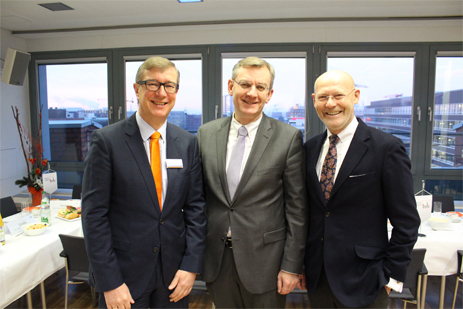 Gastgeber Dr. Reiner Brüggestrat (l.), Dr. Joachim Seeler (SPD), und Michael Westhagemann 